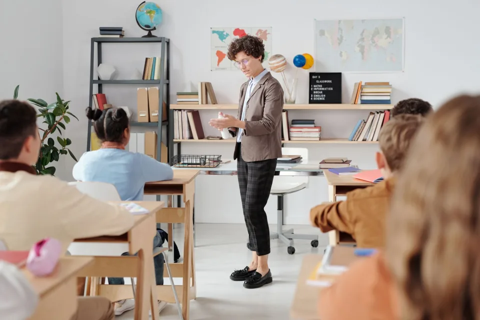 Các khoá học tại Lớp Mầm Non Độc Lập Thế Giới Trẻ Thơ (kids World)